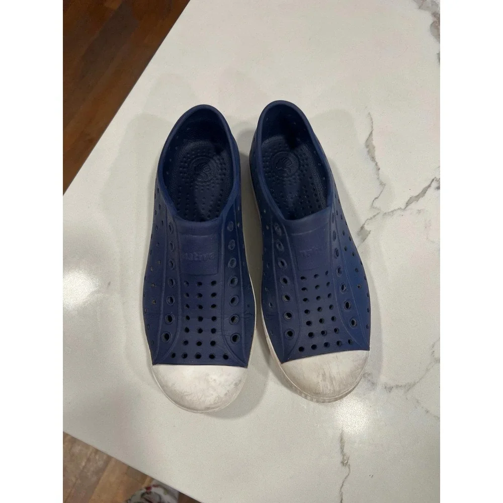 Native blue boys size 2